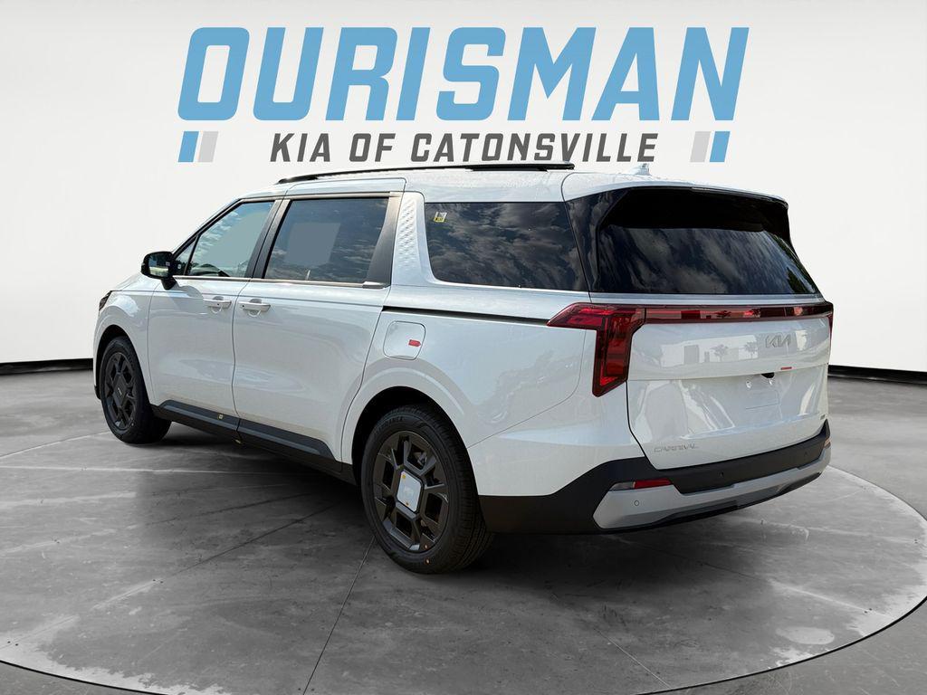 new 2026 Kia Carnival Hybrid car, priced at $43,421