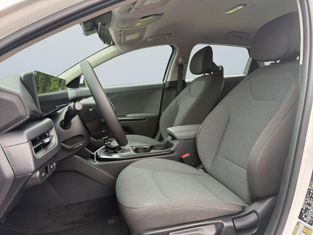 new 2025 Kia K4 car, priced at $23,962