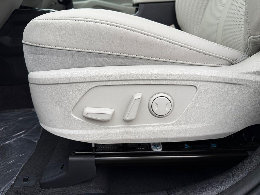 new 2026 Kia Sorento car, priced at $42,499