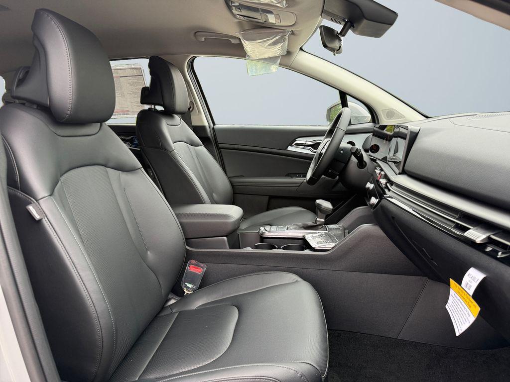 new 2026 Kia Sportage car, priced at $31,805