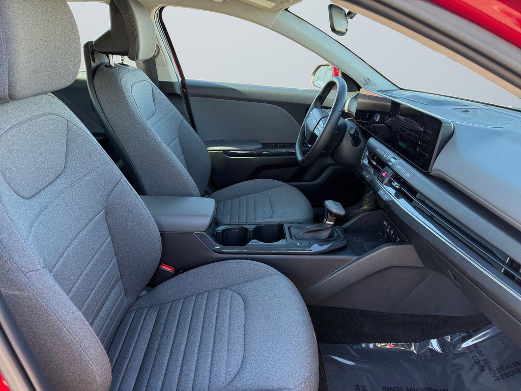 used 2025 Kia K4 car, priced at $20,000