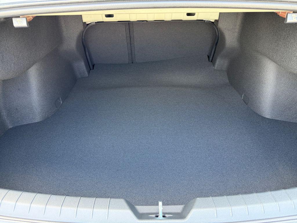 new 2026 Kia K5 car, priced at $31,080