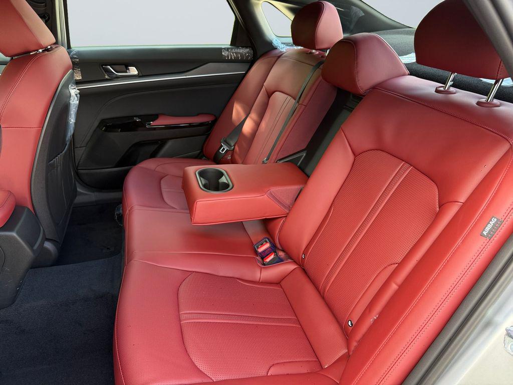 new 2026 Kia K5 car, priced at $31,080