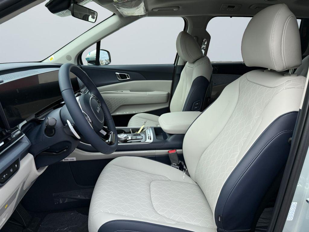 new 2026 Kia Carnival Hybrid car, priced at $48,350