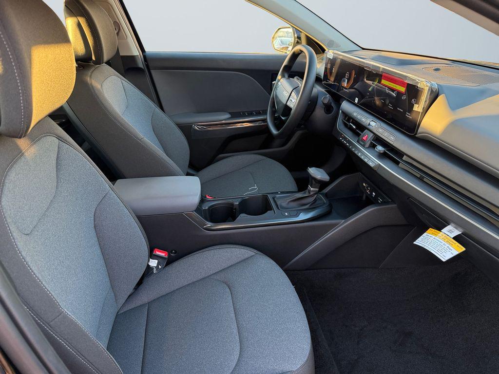 new 2025 Kia K4 car, priced at $23,506