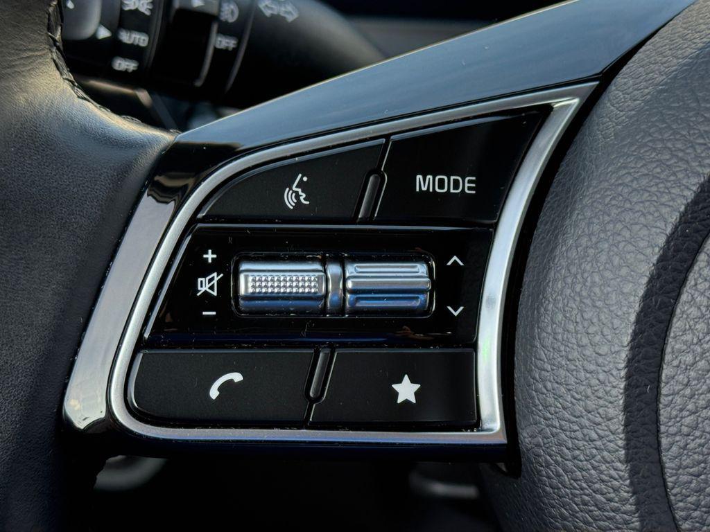 used 2024 Kia Seltos car, priced at $22,400