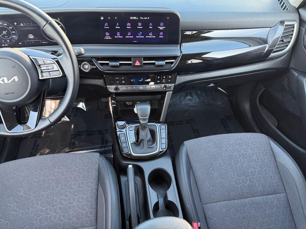 used 2024 Kia Seltos car, priced at $22,400