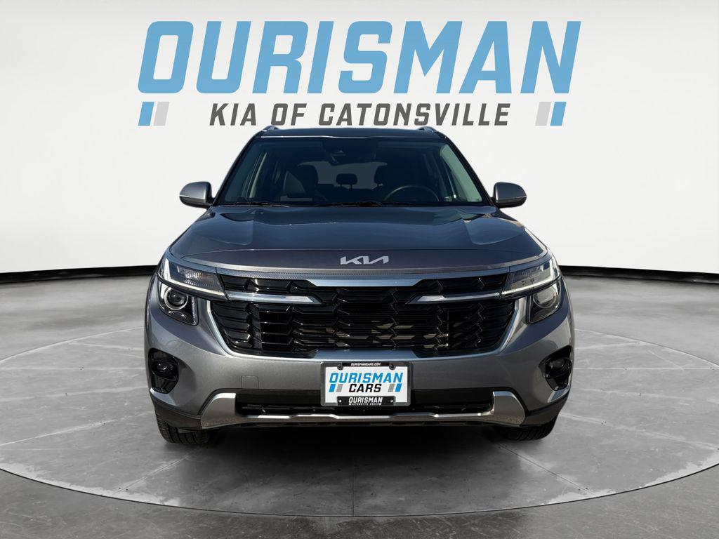 used 2024 Kia Seltos car, priced at $22,400