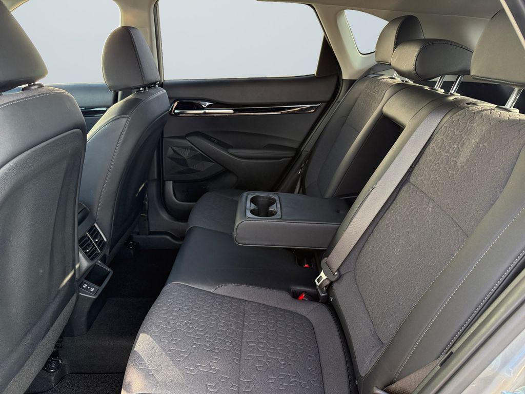 used 2024 Kia Seltos car, priced at $22,400