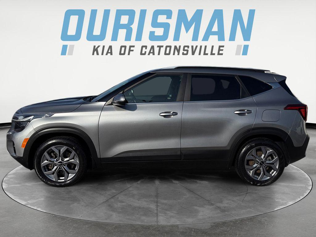 used 2024 Kia Seltos car, priced at $22,400
