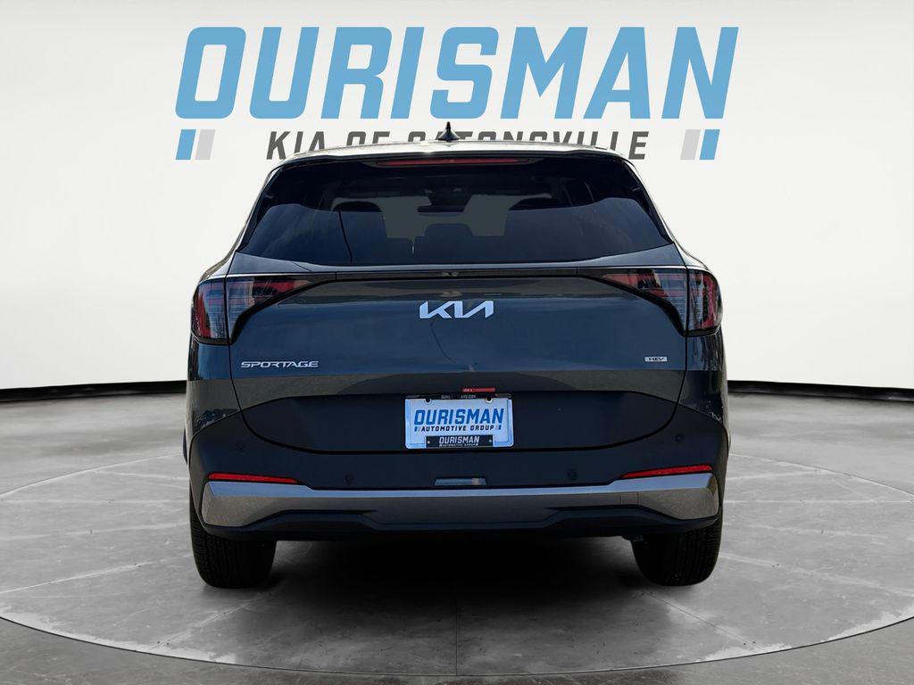 new 2026 Kia Sportage Hybrid car, priced at $30,658