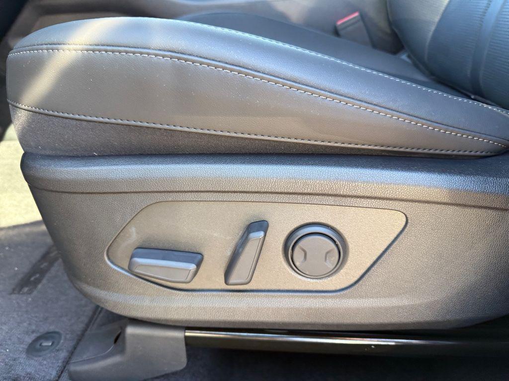 new 2026 Kia Sorento car, priced at $39,811