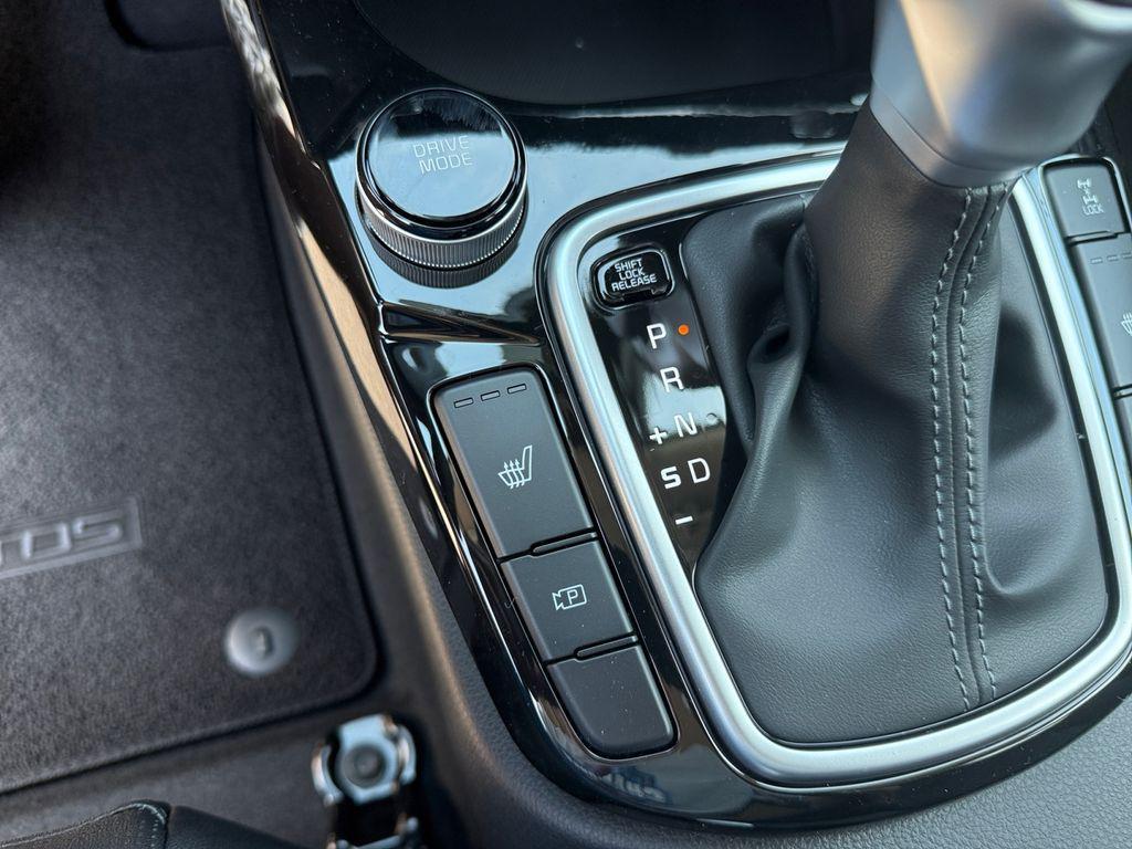 new 2026 Kia Seltos car, priced at $30,115