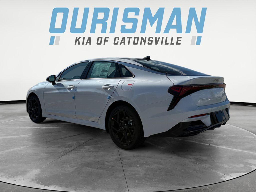 new 2026 Kia K5 car, priced at $31,253