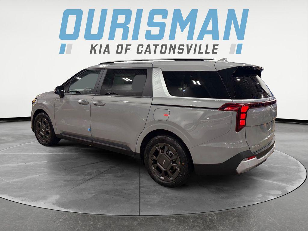 new 2026 Kia Carnival Hybrid car, priced at $43,570