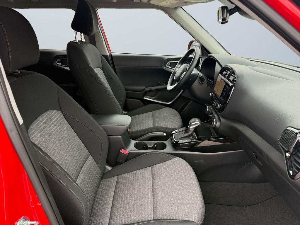 used 2025 Kia Soul car, priced at $21,800