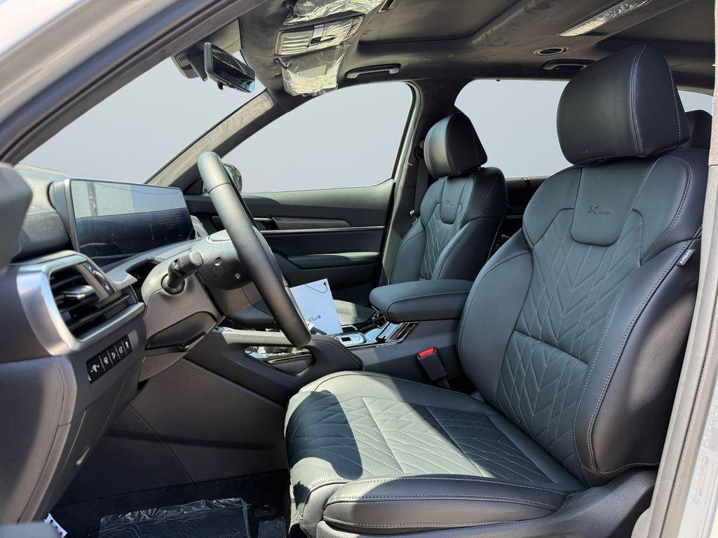 new 2025 Kia Telluride car, priced at $52,843