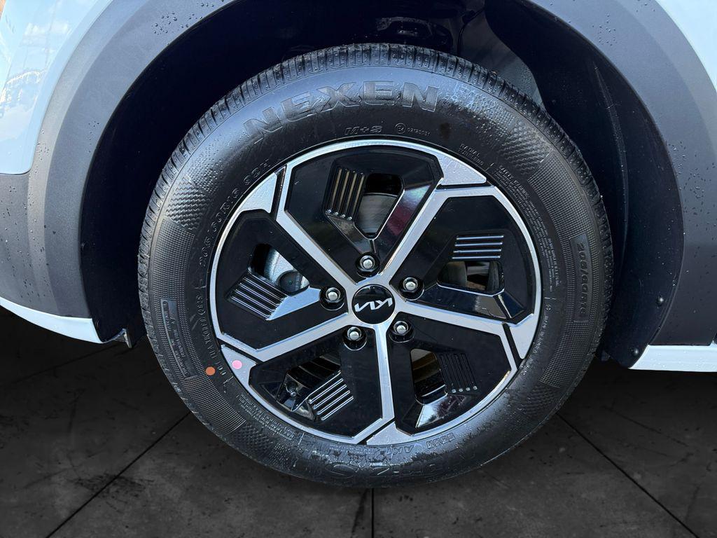 new 2026 Kia Niro car, priced at $32,573