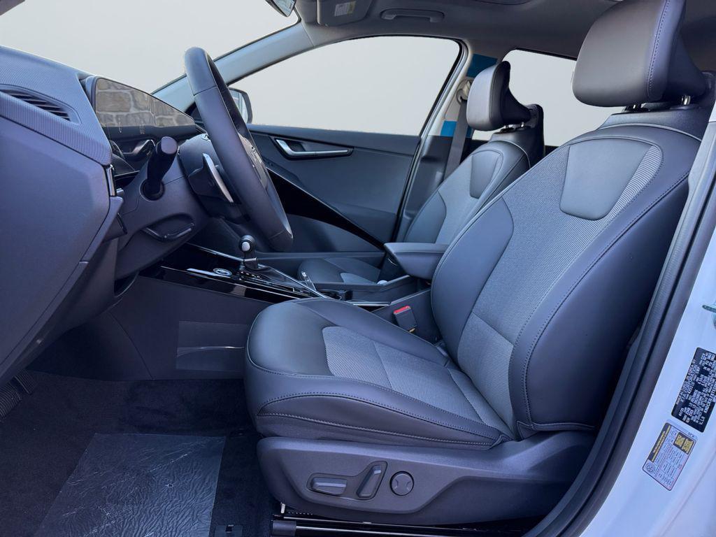 new 2026 Kia Niro car, priced at $32,573
