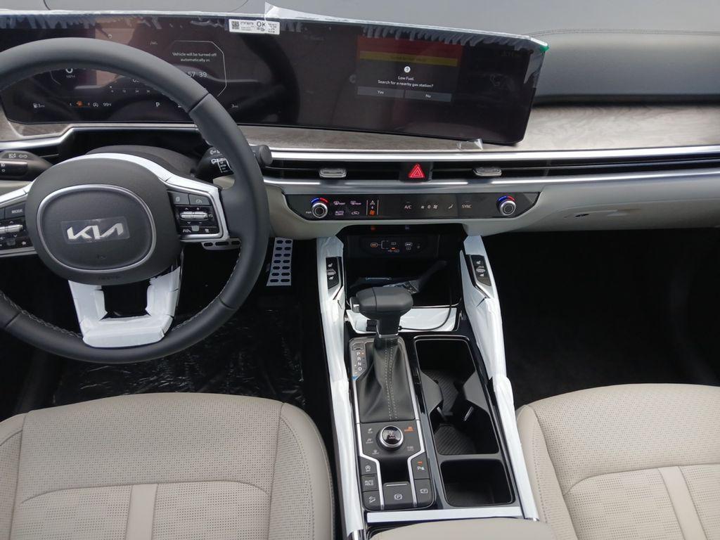 new 2025 Kia Sorento car, priced at $39,600