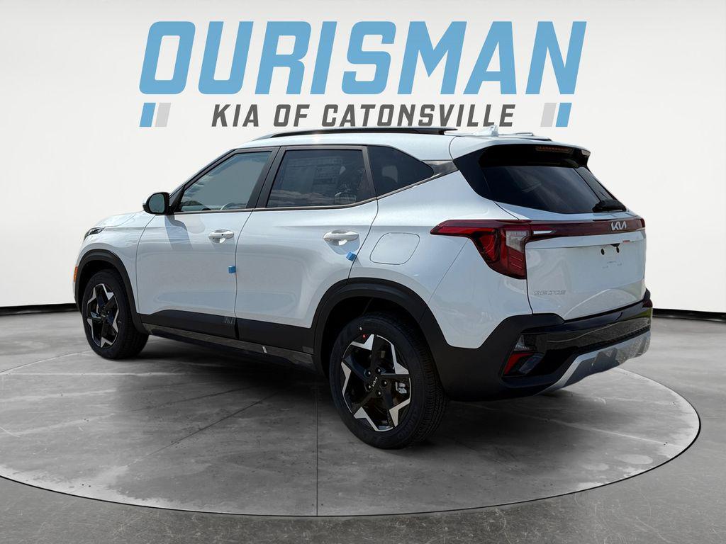 new 2026 Kia Seltos car, priced at $28,061