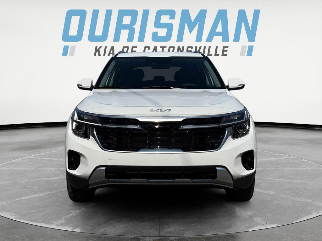 new 2026 Kia Seltos car, priced at $28,061