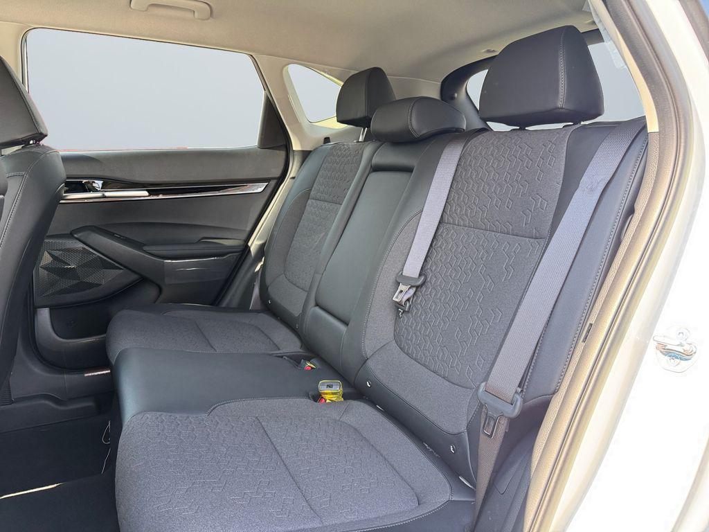 new 2026 Kia Seltos car, priced at $28,061