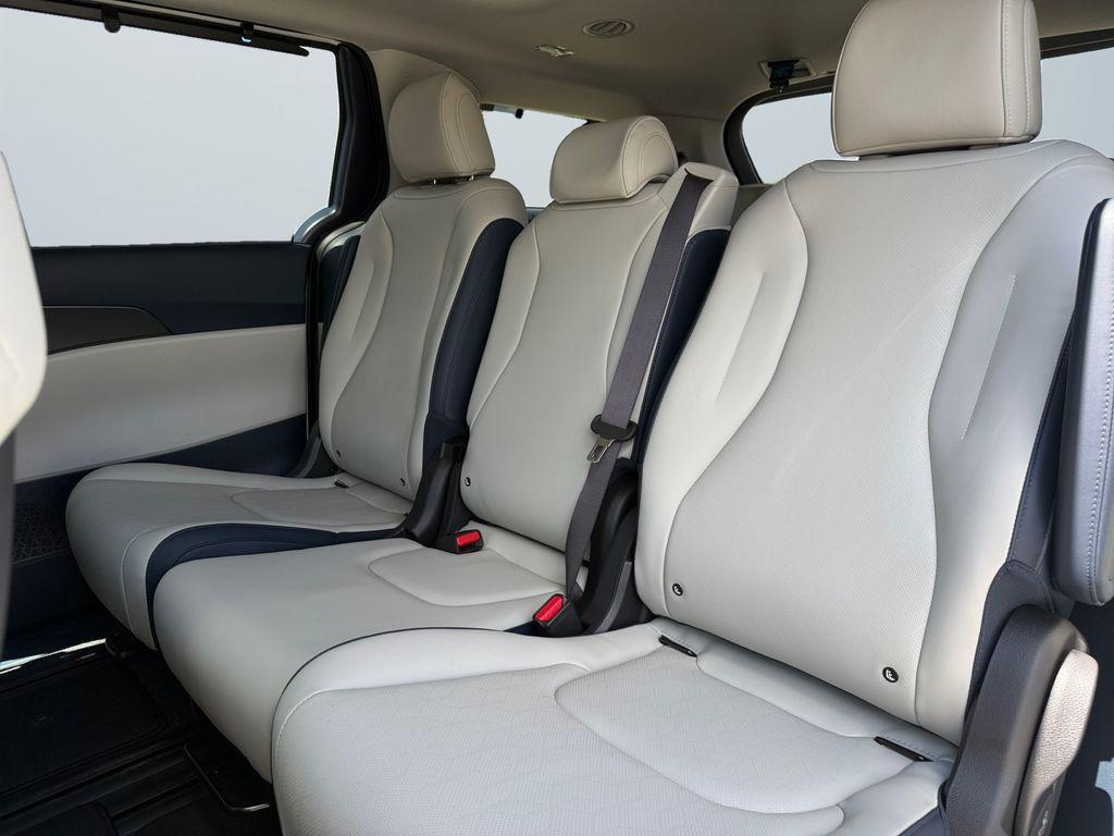 new 2026 Kia Carnival Hybrid car, priced at $49,234