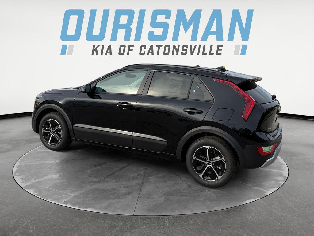 new 2025 Kia Niro car, priced at $28,330