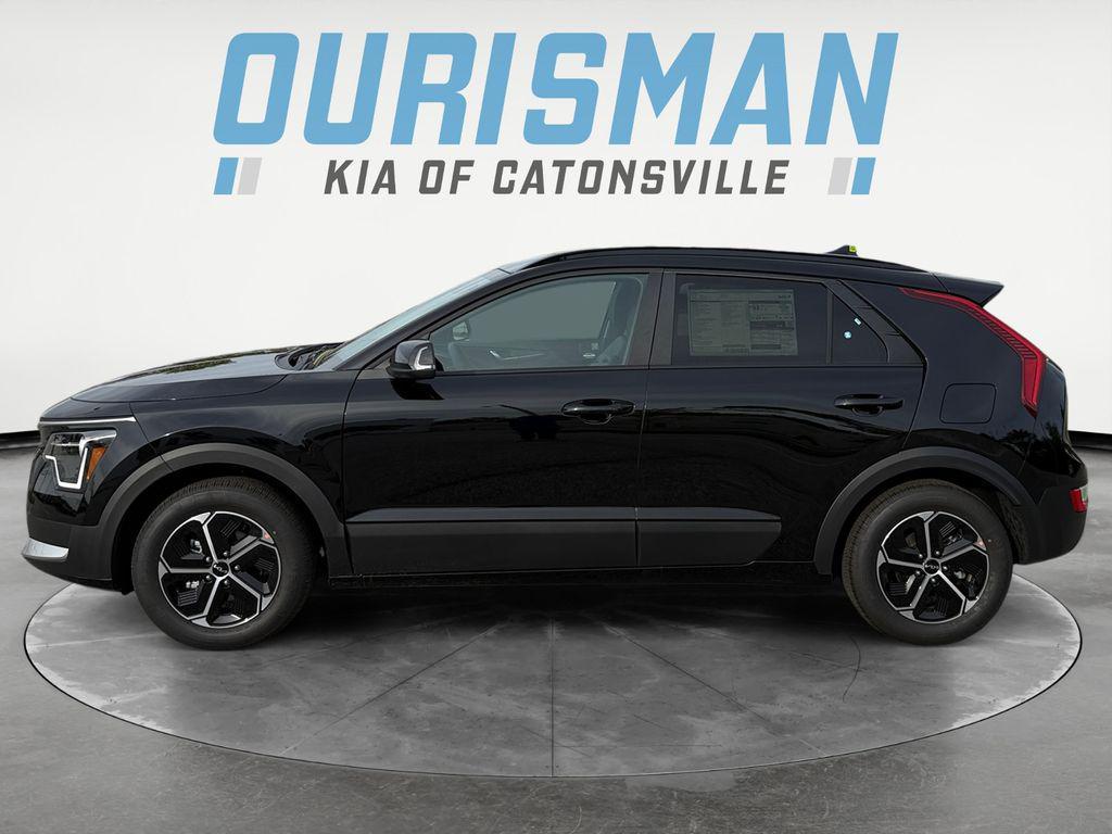 new 2025 Kia Niro car, priced at $28,330