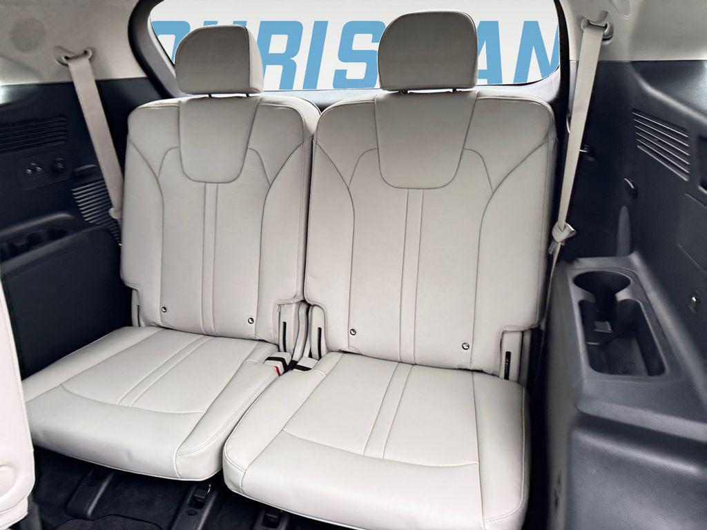 new 2026 Kia Sorento Hybrid car, priced at $42,595