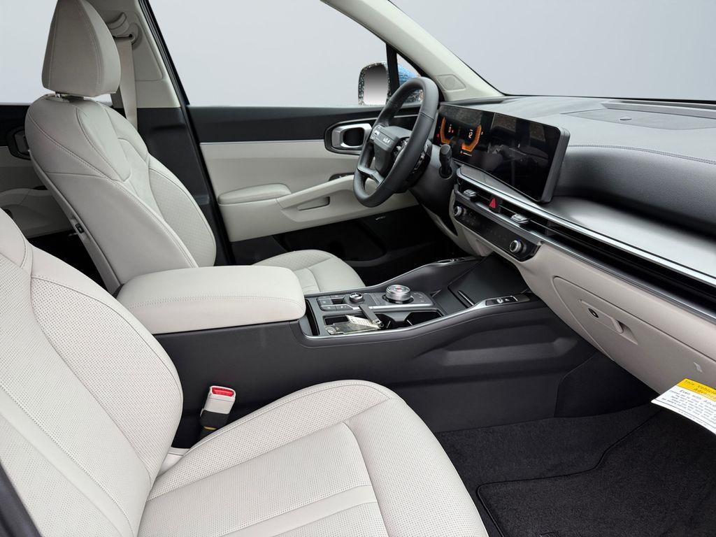 new 2026 Kia Sorento Hybrid car, priced at $42,595