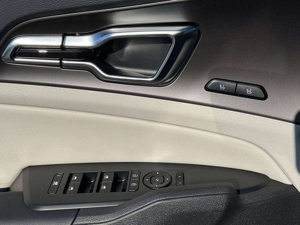 new 2026 Kia Sportage Hybrid car, priced at $40,354