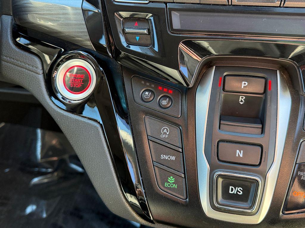 used 2022 Honda Odyssey car, priced at $28,500