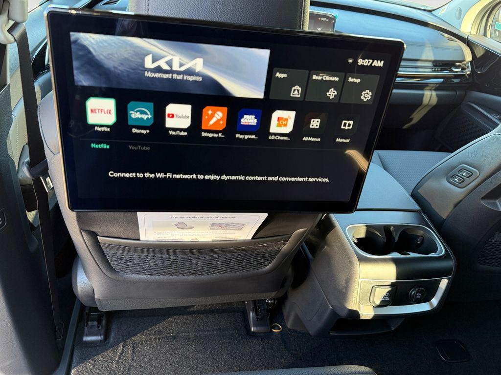 new 2026 Kia Carnival Hybrid car, priced at $55,579