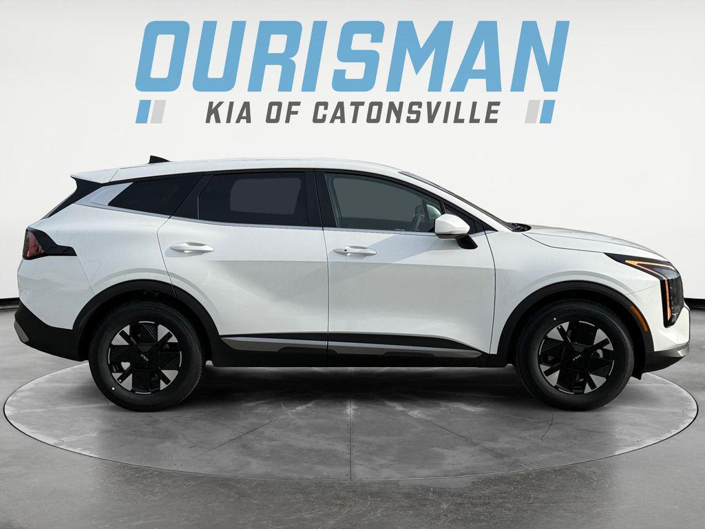 new 2026 Kia Sportage Hybrid car, priced at $31,133