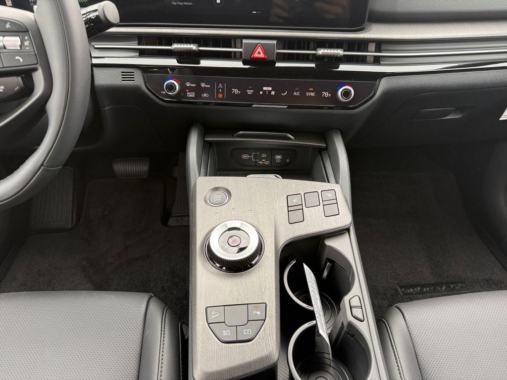 new 2026 Kia Sportage car, priced at $36,125