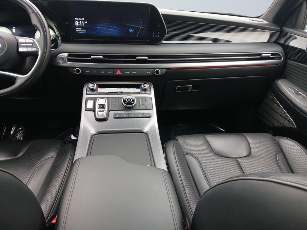 used 2024 Hyundai Palisade car, priced at $34,900
