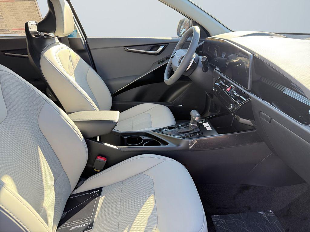 new 2026 Kia Niro car, priced at $32,194