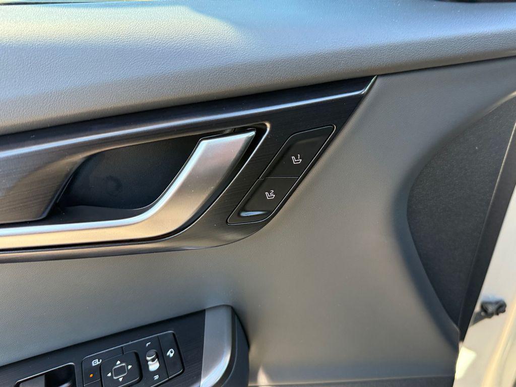 new 2025 Kia EV6 car, priced at $53,750