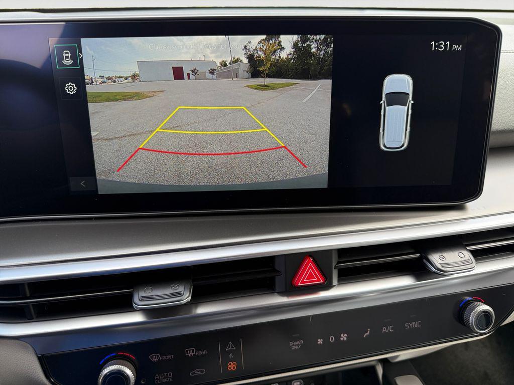 new 2025 Kia Sorento Hybrid car, priced at $40,975