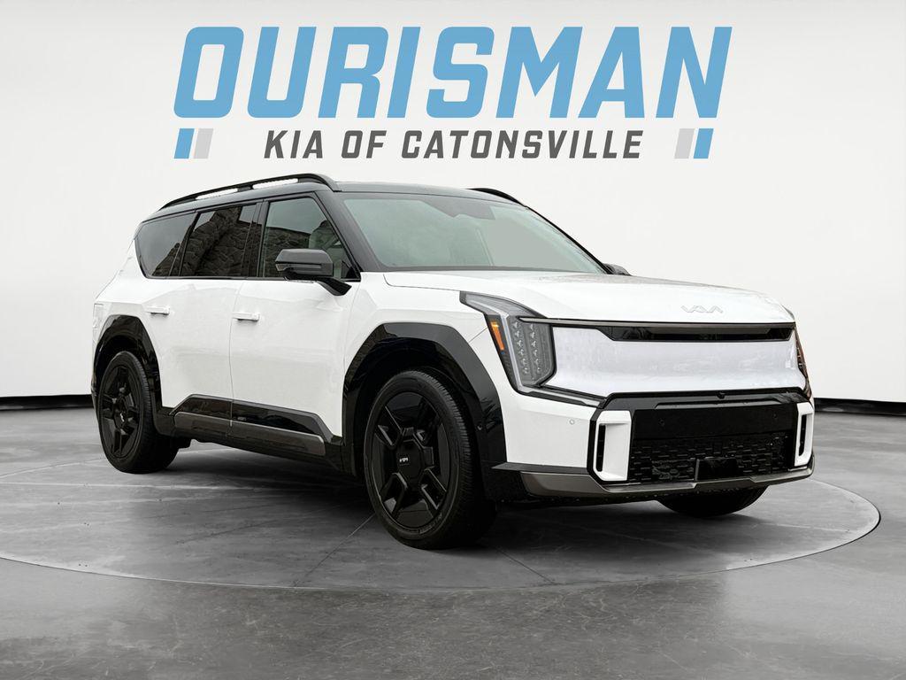 new 2026 Kia EV9 car, priced at $75,052