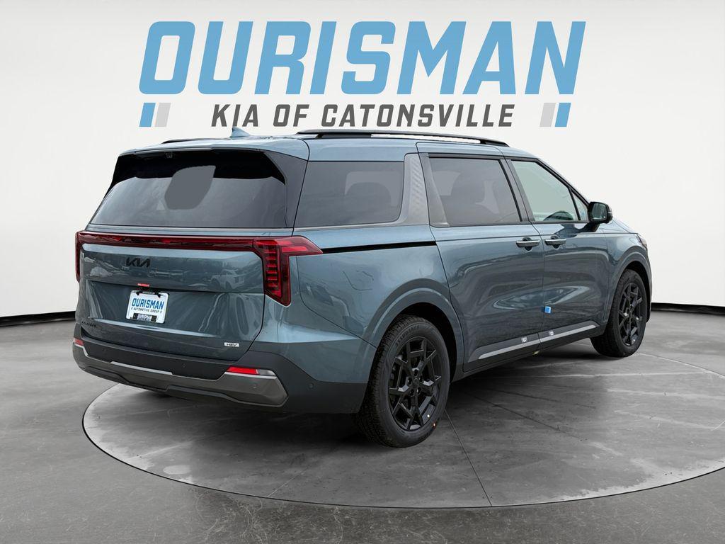 new 2026 Kia Carnival Hybrid car, priced at $55,579