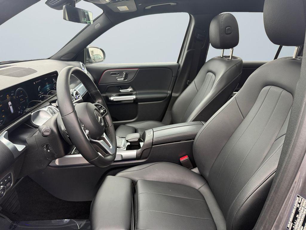 used 2021 Mercedes-Benz GLB 250 car, priced at $22,900