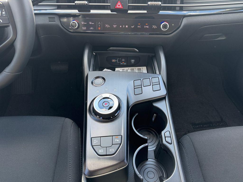 new 2026 Kia Sportage Hybrid car, priced at $30,658