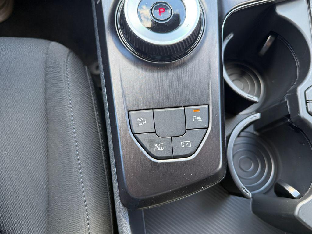 new 2026 Kia Sportage Hybrid car, priced at $30,658