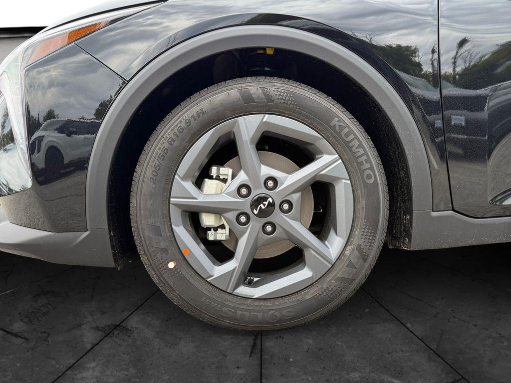 new 2025 Kia K4 car, priced at $23,582