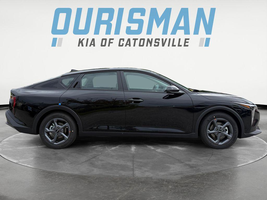 new 2025 Kia K4 car, priced at $23,582