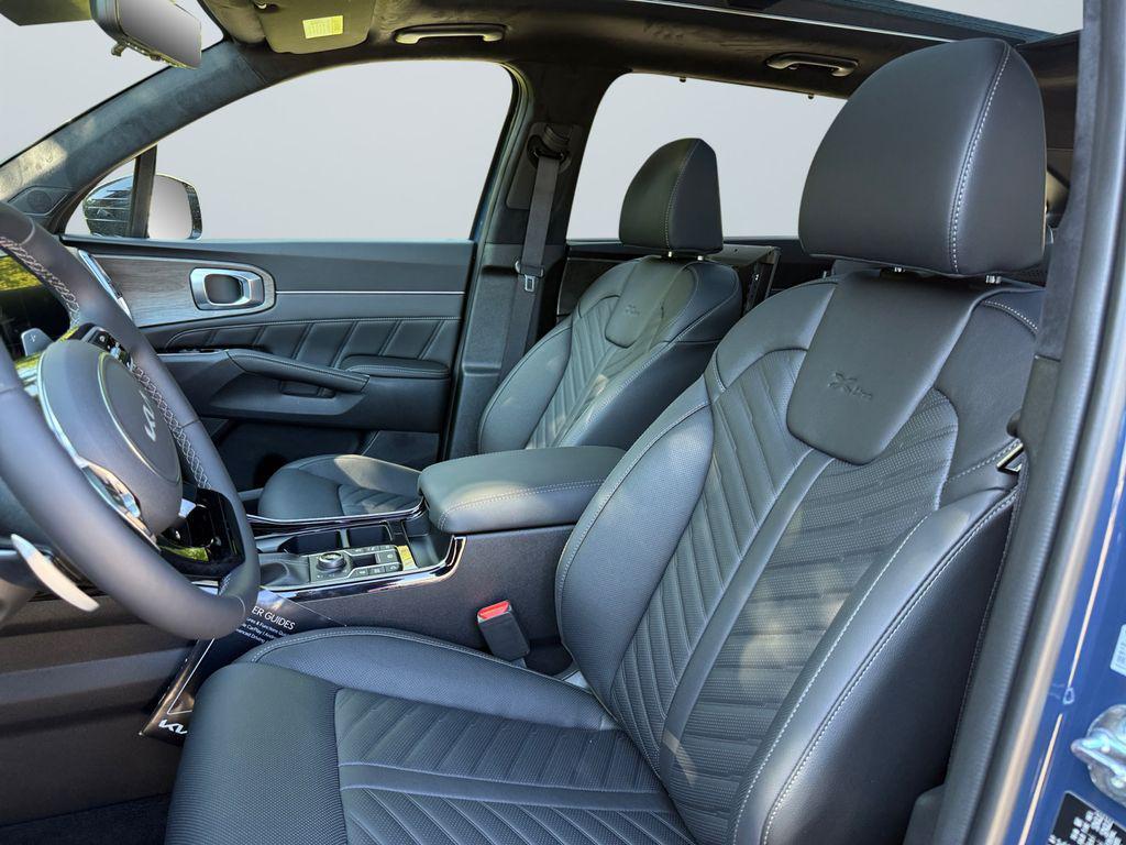 new 2025 Kia Sorento car, priced at $44,145