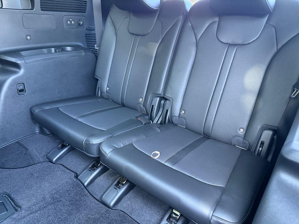 new 2025 Kia Sorento car, priced at $44,145